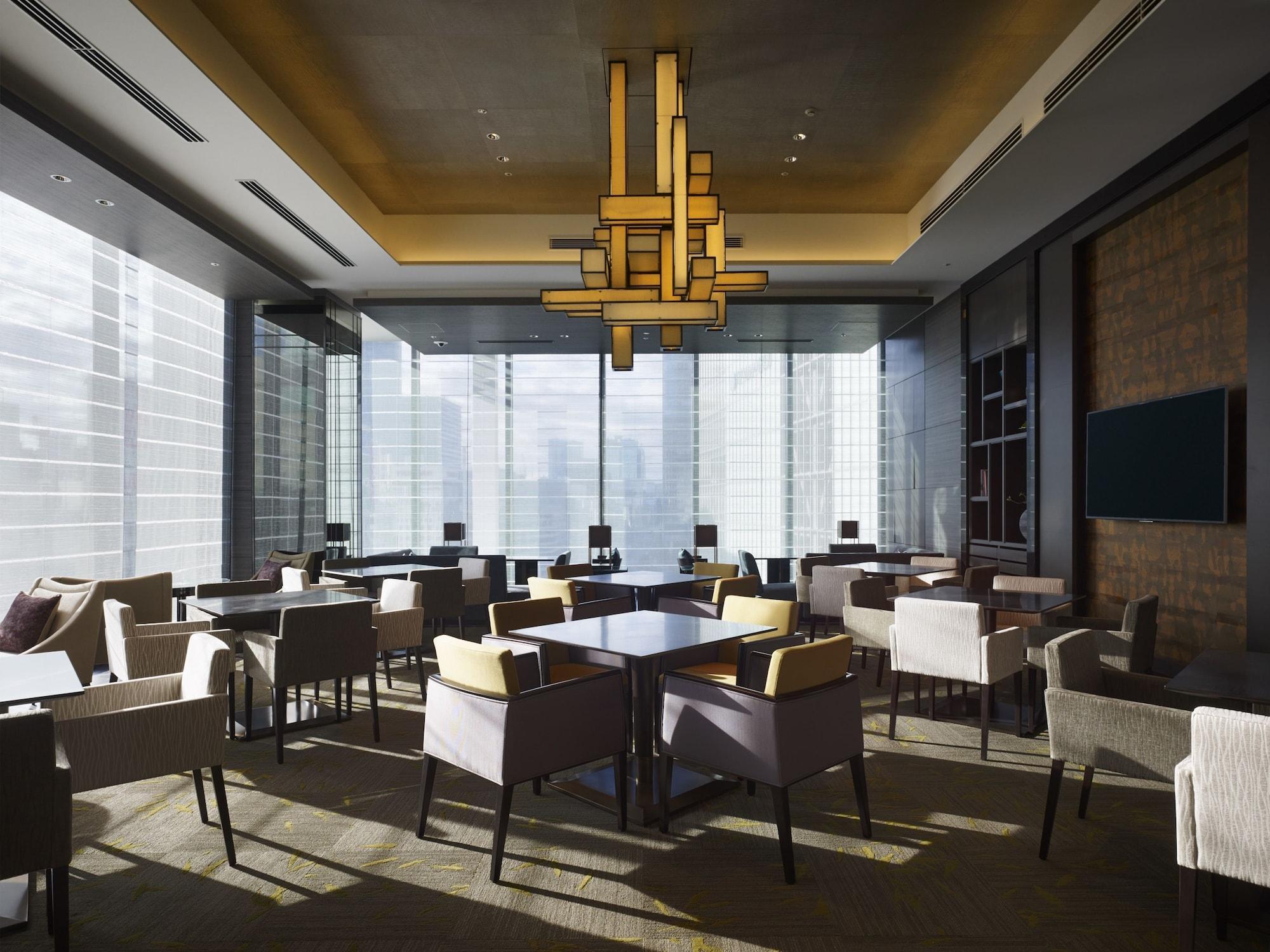Oakwood Premier Tokyo Hotel Kültér fotó The Club at Changi Airport