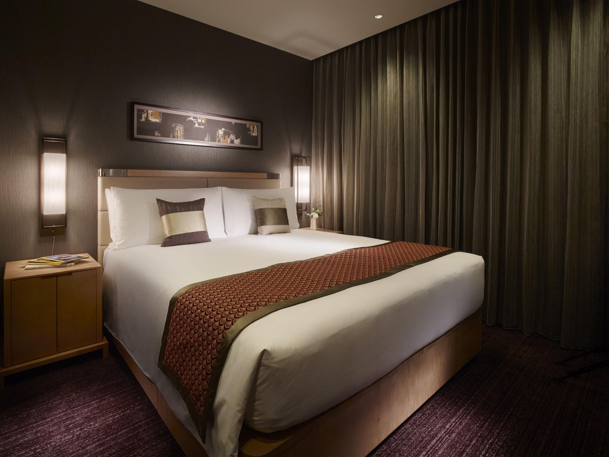 Oakwood Premier Tokyo Hotel Kültér fotó Deluxe Room